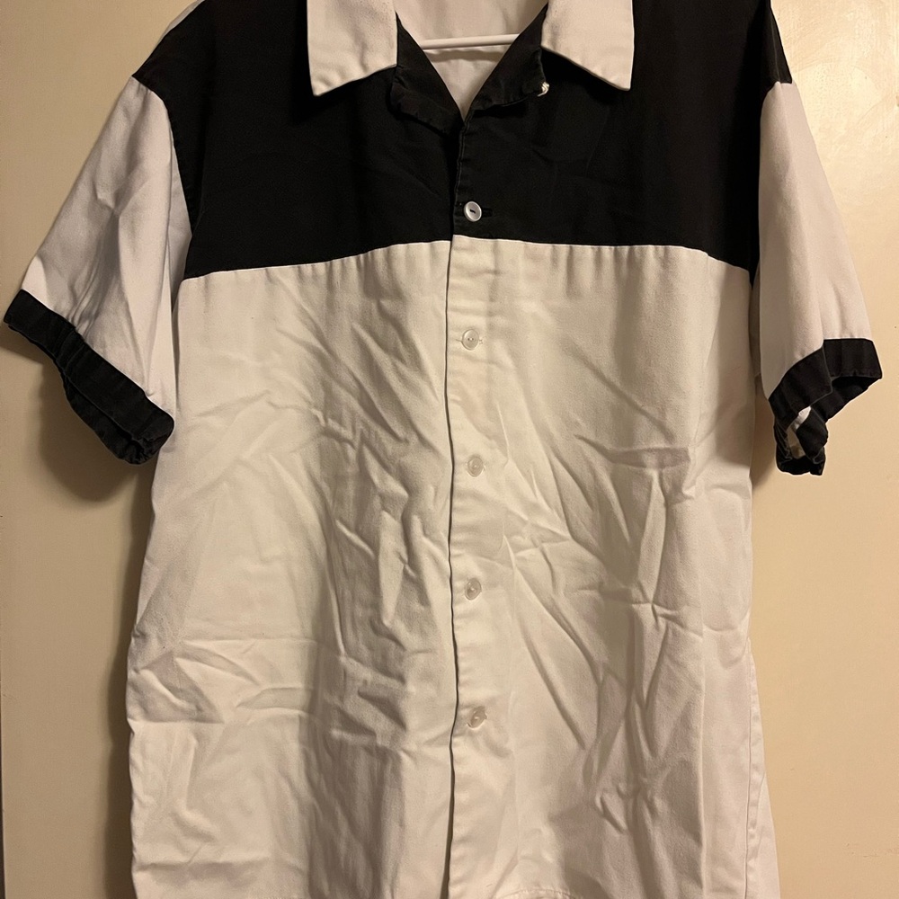 Retro Black and White Men’s Color Block Shirt
